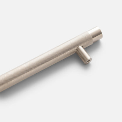 Knurled Appliance Pull